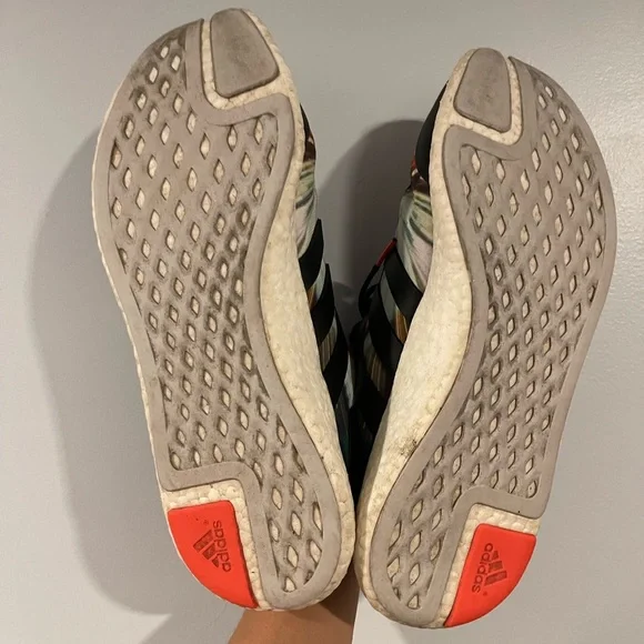 Adidas Boost Bundle (3 Pairs) - Picture 11 of 13